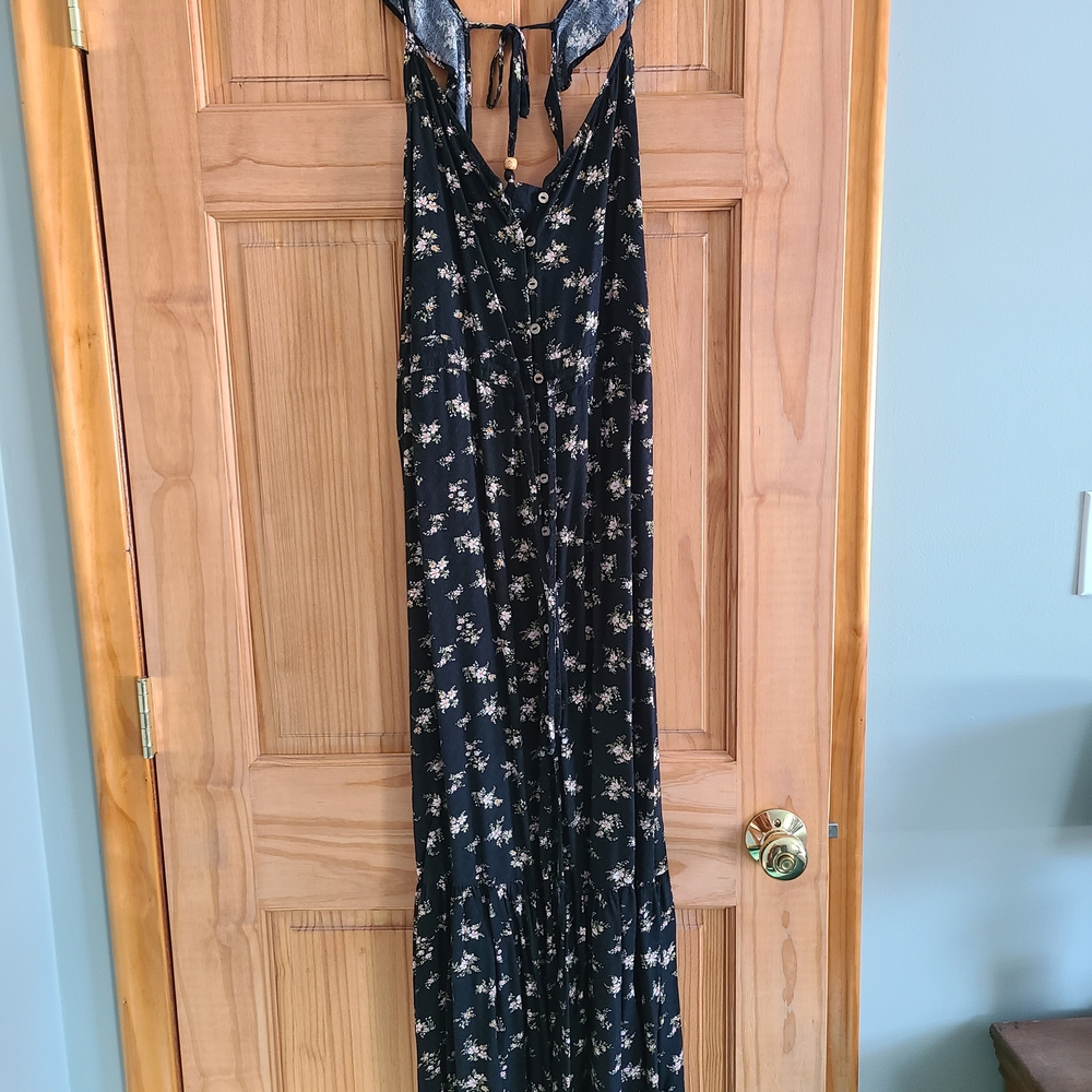 American Eagle Outfitters Black Floral Dress